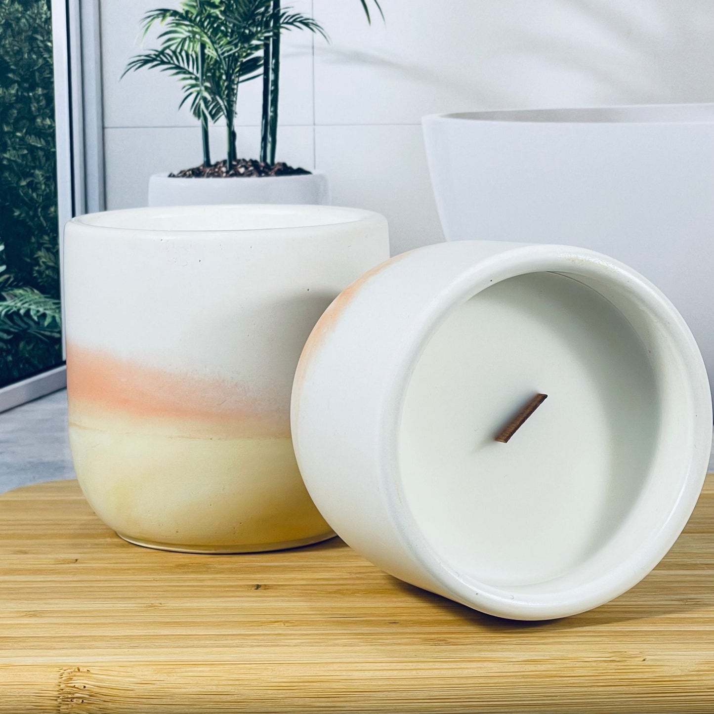 Dancing Berry - Apricot Pot